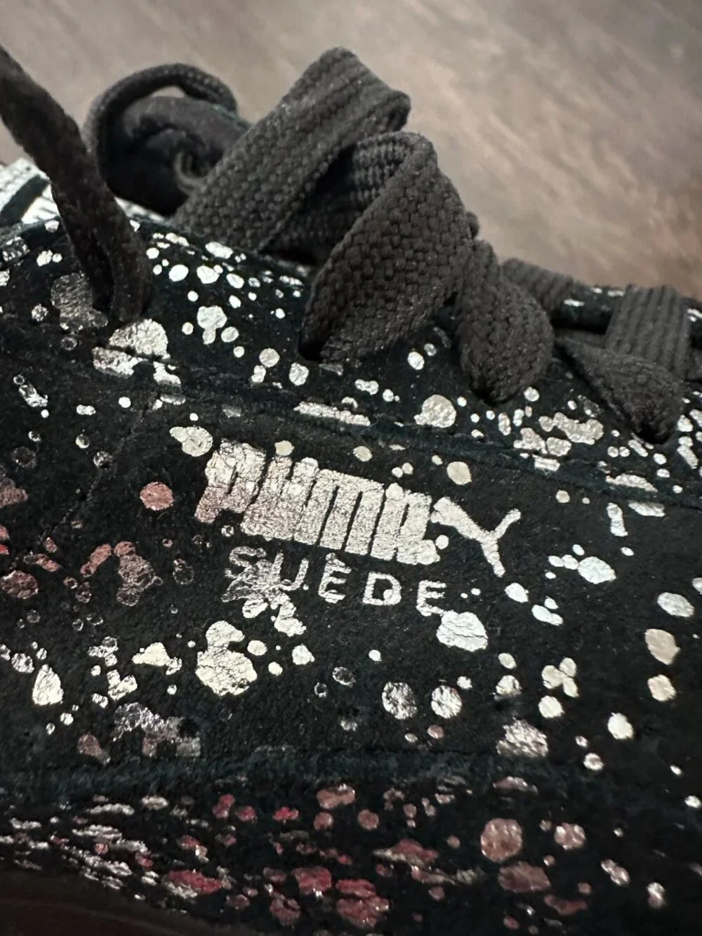 Puma Men's 10 Suede Black & Silver Metallic Splatter 2016 Sneakers